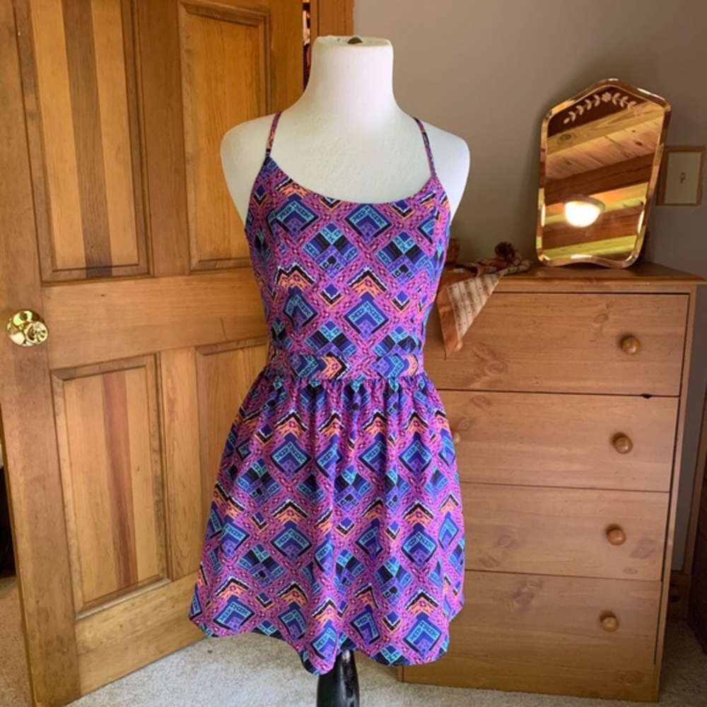 Bethany Mota collection : purple dress